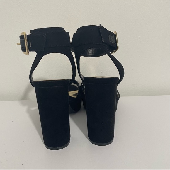 GUESS Platform Black Suede Pumps Heels Gold Buckle Strappy Sandal Open Toe - Picture 4 of 6